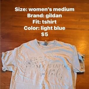 Gildan Women's Light Blue Tee